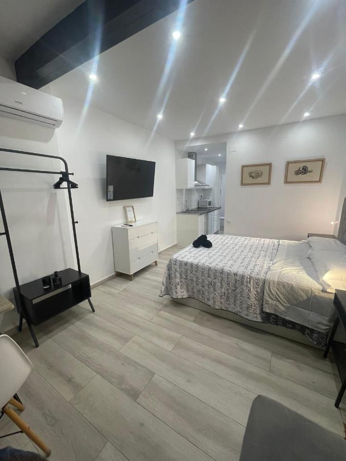 Apartment In City Center Аліканте Екстер'єр фото